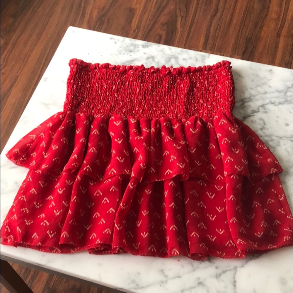 Red skirt